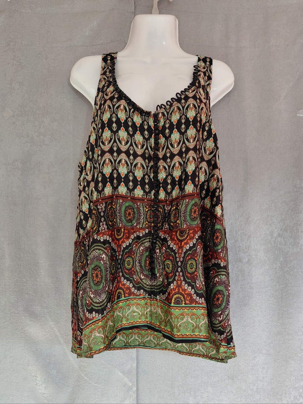 Sundance 100% Silk Boho Paisley Medallon Print Beaded Tank Top Blouse SZ XL